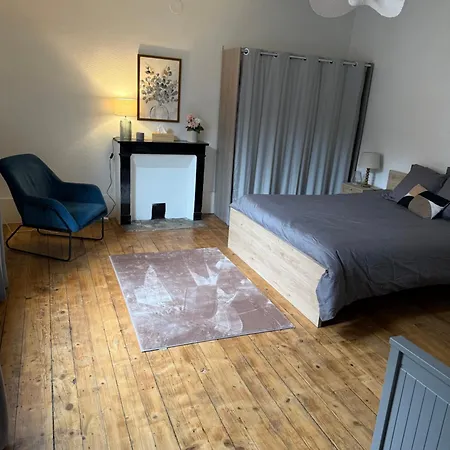 Grand F2, Quartier Historique De Moulins, 5 Pers *